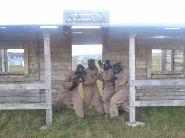Los sheriffs del pueblo